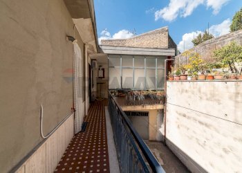 Terrazza - Casa indipendente via napoli
 
31, Gravina di Catania - foto 34
