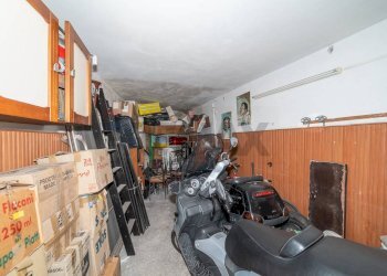 Dispensa di stoccaggio - Casa indipendente via napoli
 
31, Gravina di Catania - foto 40