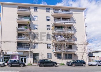 Edificio all\'aperto - Apartment Via Eugenio Barsanti
 
3, Catania - photo 2