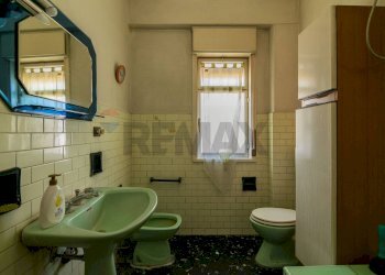 Bagno - Apartment Via Eugenio Barsanti
 
3, Catania - photo 20