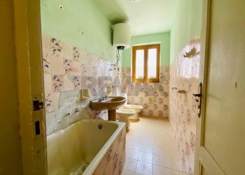 Bagno - Independent house Via Santi Elena e Costantino
 
25, Aci Catena - photo 18