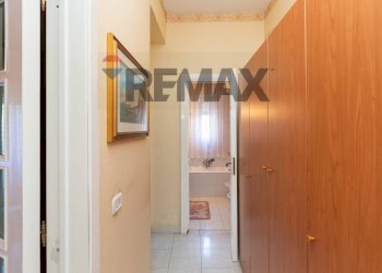 Hall / corridoio - Apartment largo calabria
 
52, Catania - photo 9