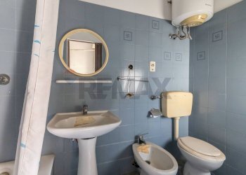 Bagno - Appartamento Via Camillo Benso Conte di Cavour
 
6, Caltagirone - foto 12