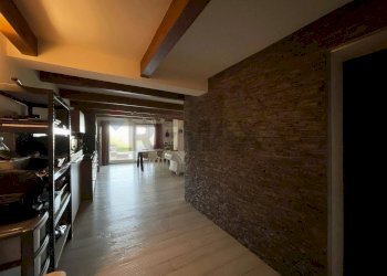 Hall / corridoio - Villa Lamporecchio - foto 33