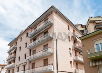 Edificio all\'aperto - Attico via trieste
 
107, San Giovanni Valdarno - foto 3