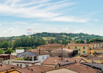 Edificio all\'aperto - Attico via trieste
 
107, San Giovanni Valdarno - foto 10