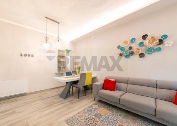 Sala da pranzo - Four-room apartment VIA DELLA COSTITUZIONE
 
64, San Giovanni Valdarno - photo 11