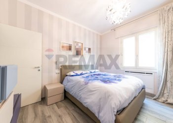 Camera / camera da letto - Four-room apartment VIA DELLA COSTITUZIONE
 
64, San Giovanni Valdarno - photo 15