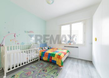 Camera / camera da letto - Four-room apartment VIA DELLA COSTITUZIONE
 
64, San Giovanni Valdarno - photo 17