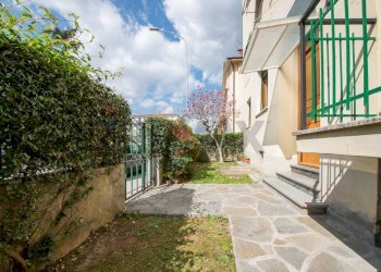 Terrazza - Four-room apartment VIA DELLA COSTITUZIONE
 
64, San Giovanni Valdarno - photo 24
