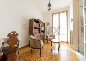 Sala da pranzo - Four-room apartment Piazza della Repubblica
 
1, Figline e Incisa Valdarno - photo 4