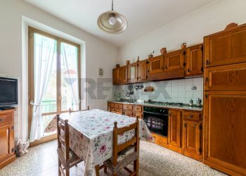 Cucina - Four-room apartment Piazza della Repubblica
 
1, Figline e Incisa Valdarno - photo 8