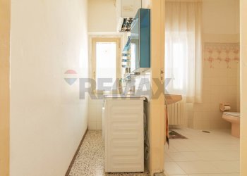 Bagno - Four-room apartment Piazza della Repubblica
 
1, Figline e Incisa Valdarno - photo 20