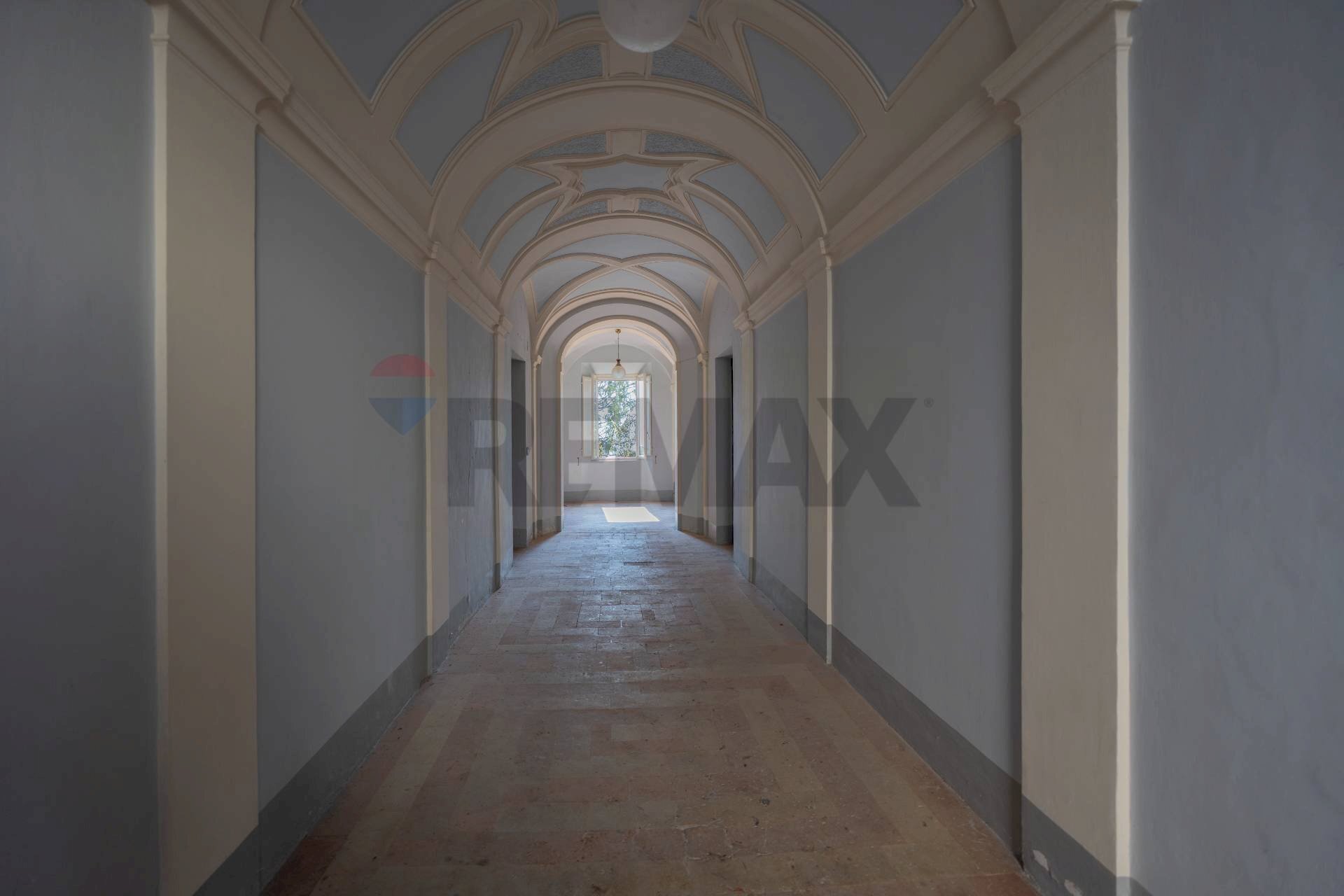 Hall / corridoio - Apartment Corso Giacomo Leopardi
 
42, Cupramontana - photo 3