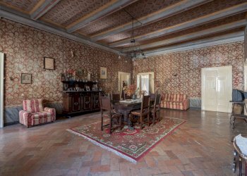 Sala da pranzo - Apartment Corso Giacomo Leopardi
 
42, Cupramontana - photo 6