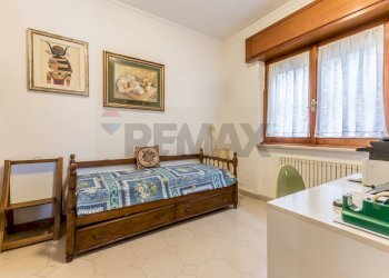 Camera / camera da letto - Villa Via Giovanni Battista Sacchetti
 
13, Roma - foto 8