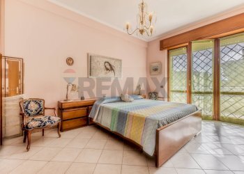 Camera / camera da letto - Villa Via Giovanni Battista Sacchetti
 
13, Roma - foto 12