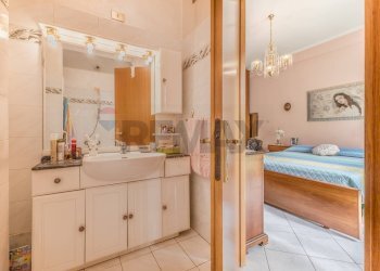 Bagno - Villa Via Giovanni Battista Sacchetti
 
13, Roma - foto 14