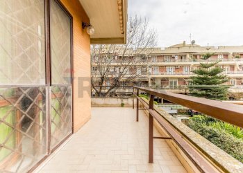 Balcone - Villa Via Giovanni Battista Sacchetti
 
13, Roma - foto 22