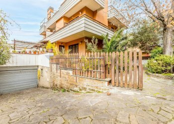 Casa all\'aperto - Villa Via Giovanni Battista Sacchetti
 
13, Roma - foto 37