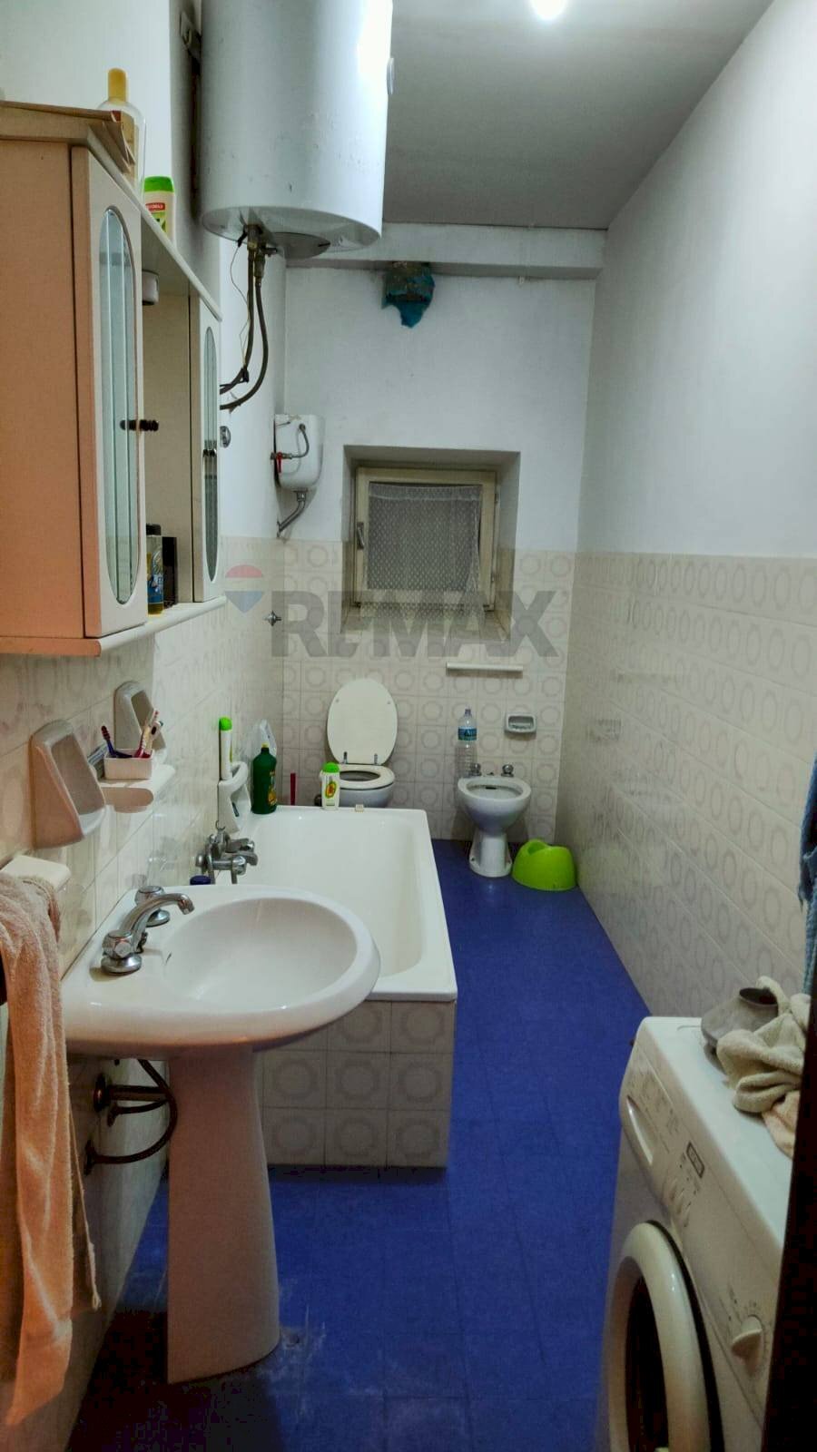 Bagno - Appartamento via Aia Grande, Gagliano Aterno - foto 3