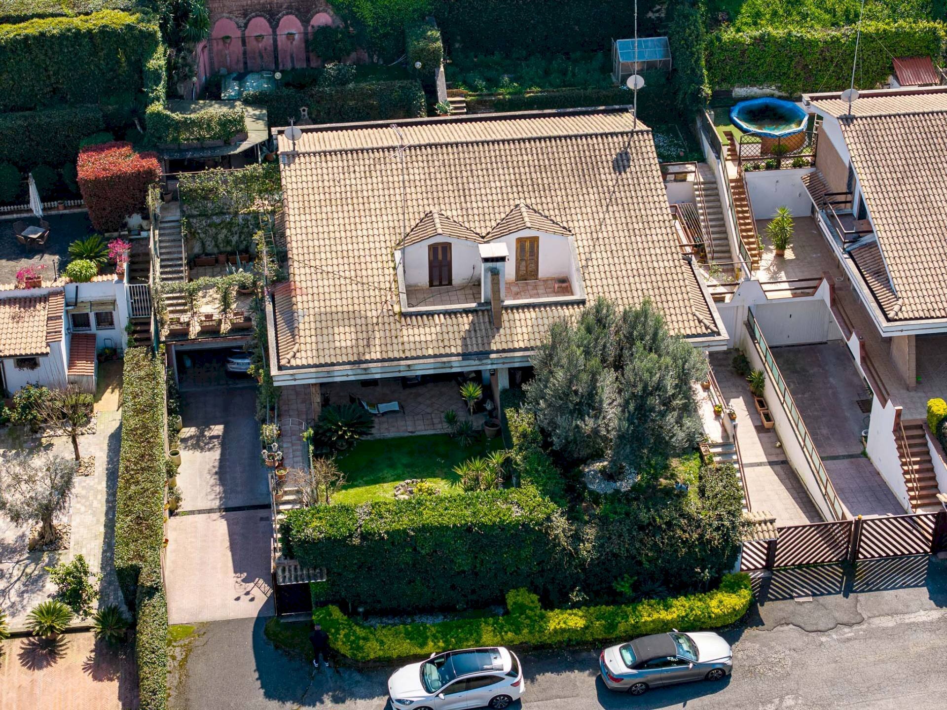 Casa all\'aperto - Casa semi indipendente VIA DI COLLEVERDE
47, Castelnuovo di Porto - foto 2