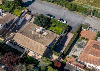 Casa all\'aperto - Casa semi indipendente VIA DI COLLEVERDE
 
47, Castelnuovo di Porto - foto 12