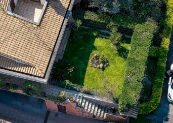 Giardino - Casa semi indipendente VIA DI COLLEVERDE
 
47, Castelnuovo di Porto - foto 18
