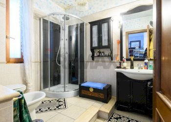 Bagno - Casa semi indipendente VIA DI COLLEVERDE
 
47, Castelnuovo di Porto - foto 36
