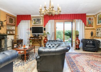Soggiorno - Casa semi indipendente VIA DI COLLEVERDE
 
47, Castelnuovo di Porto - foto 39
