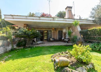 Giardino - Casa semi indipendente VIA DI COLLEVERDE
 
47, Castelnuovo di Porto - foto 44