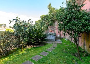 Giardino - Casa semi indipendente VIA DI COLLEVERDE
 
47, Castelnuovo di Porto - foto 68