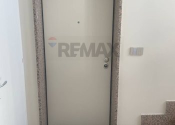 Hall / corridoio - Non-buildable land Via Canelli
 
79, Torino - photo 24