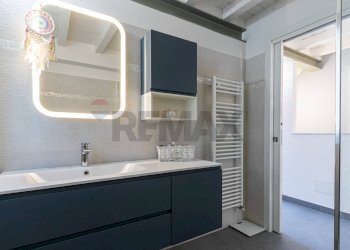 Bagno - Casa semi indipendente via dei mille
 
58, Barzanò - foto 17