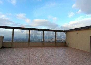 Terrazza - Casa indipendente Corso Sicilia
 
73, Enna - foto 7