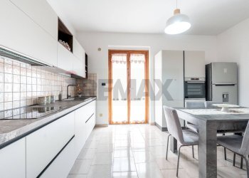 Cucina - Appartamento Via Stazzone
 
15, Aci Sant'Antonio - foto 1