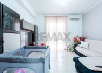 Soggiorno - Appartamento Via Stazzone
 
15, Aci Sant'Antonio - foto 6