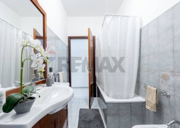 Bagno - Appartamento Via Stazzone
 
15, Aci Sant'Antonio - foto 11