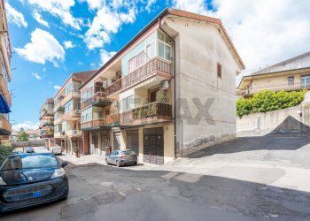 Edificio all\'aperto - Appartamento Via Stazzone
 
15, Aci Sant'Antonio - foto 21