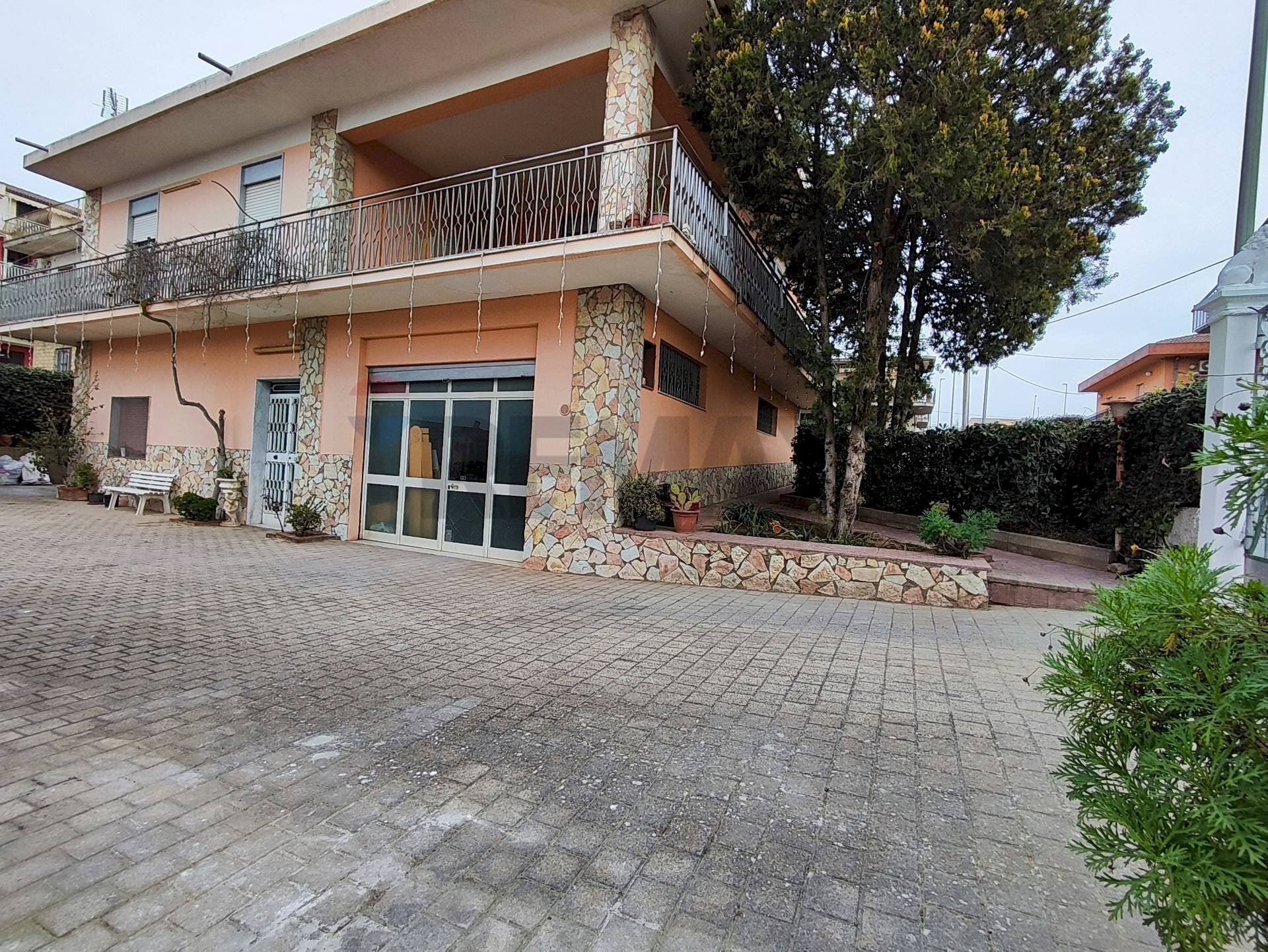Casa all\'aperto - Villa VIA SALVO D'ACQUISTO
 
8, Caltagirone - foto 2