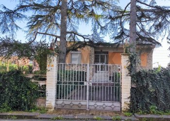 Casa all\'aperto - Villa VIA SALVO D'ACQUISTO
 
8, Caltagirone - foto 10