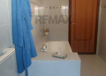 Bagno - Villa VIA SALVO D'ACQUISTO
 
8, Caltagirone - foto 27