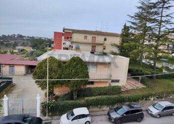 Edificio all\'aperto - Villa VIA SALVO D'ACQUISTO
 
8, Caltagirone - foto 38