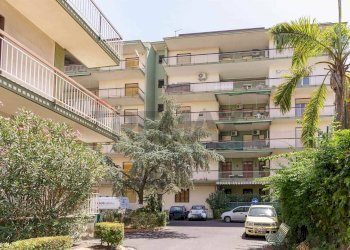 Edificio all\'aperto - Appartamento Via Petra Dell'Ova
 
354, Tremestieri Etneo - foto 3