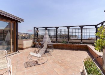 Terrazza - Appartamento Via Petra Dell'Ova
 
354, Tremestieri Etneo - foto 41