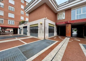 Edificio all\'aperto - Shop Roma - photo 1