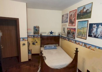 Camera / camera da letto - Quadrilocale Largo Aldo De Palma
 
1, Roma - foto 18