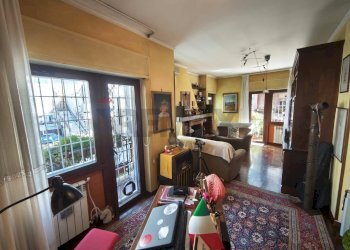 Soggiorno - Four-room apartment Largo Aldo De Palma
 
1, Roma - photo 8