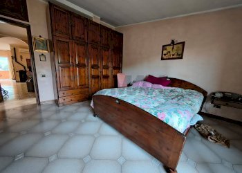 Camera / camera da letto - Three-room apartment Roma - photo 21