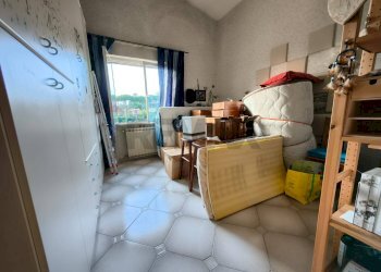 Camera / camera da letto - Three-room apartment Roma - photo 23